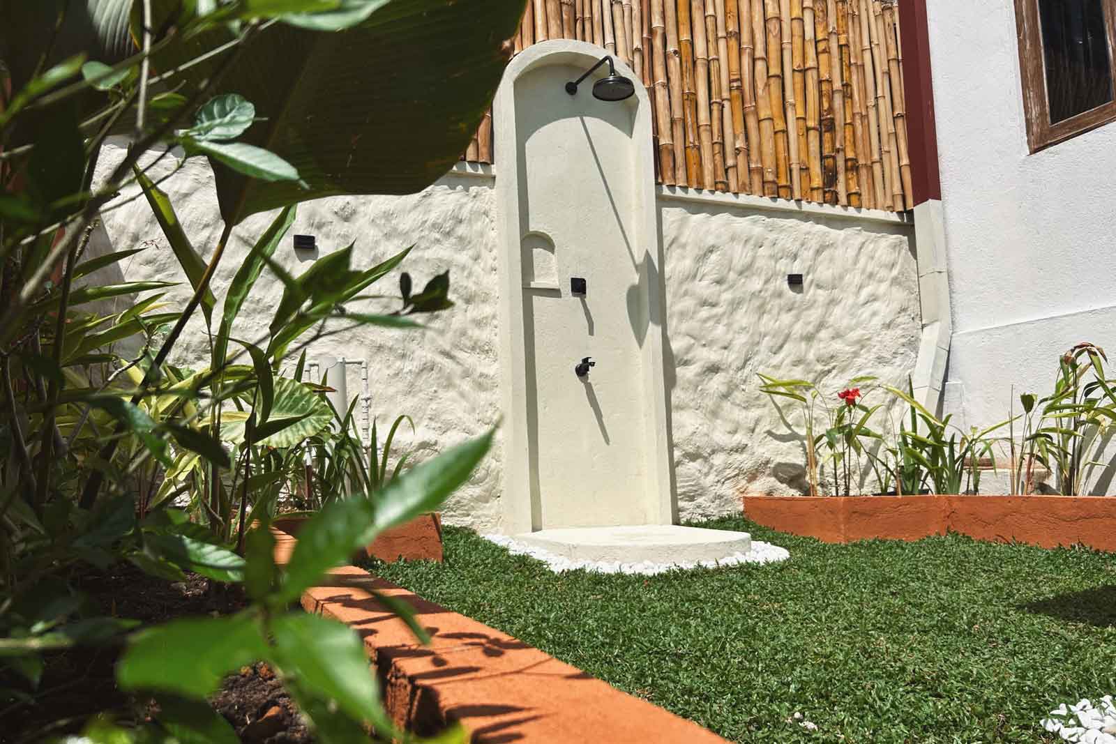 Outdoor shower at Bakamuna Coliving Villa.